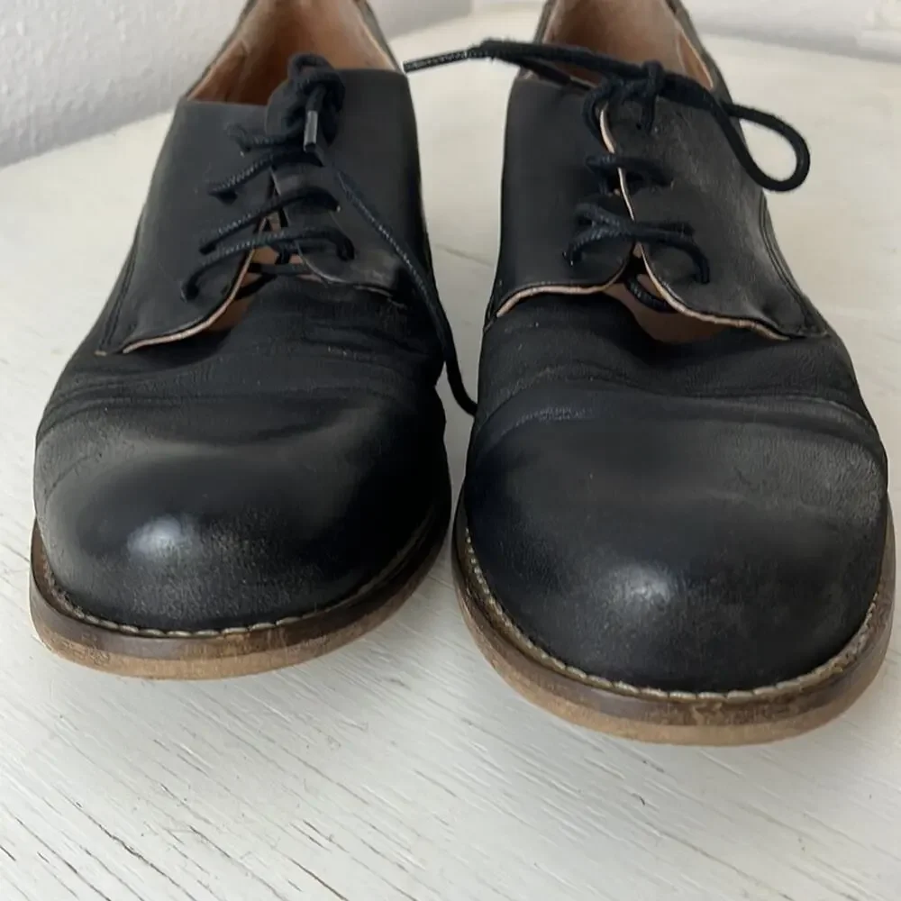Sneaky Steve mens Brac black leather oxfords size 10